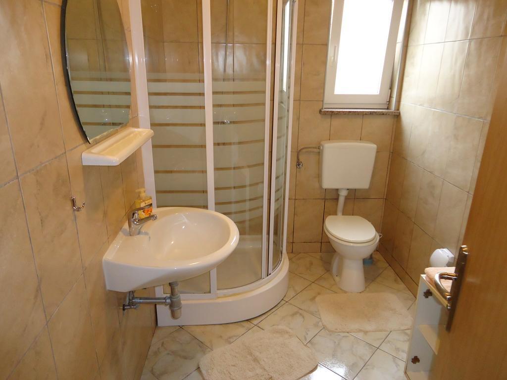 Apartament Lili *