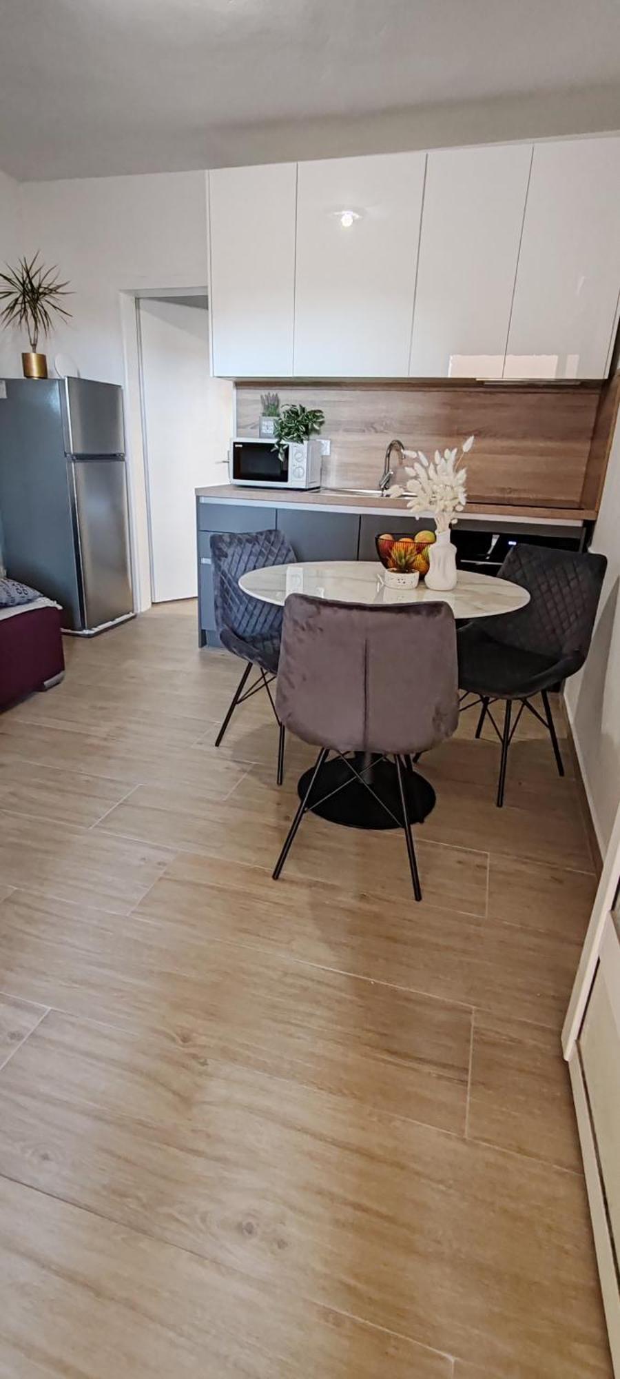 Lili Apartament